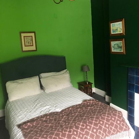 The Victorian House Bed & Breakfast Bridport Eksteriør bilde