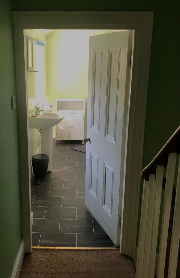The Victorian House Bed & Breakfast Bridport Eksteriør bilde